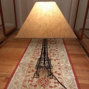***SOLD*** EUC Eiffel Tower metal lamp ***BASE ONLY***